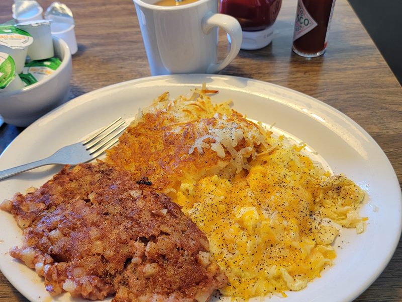 Nancy's Cafe ll food